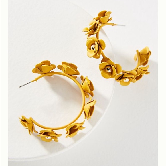Anthropologie Autumnal blooms hoop earring